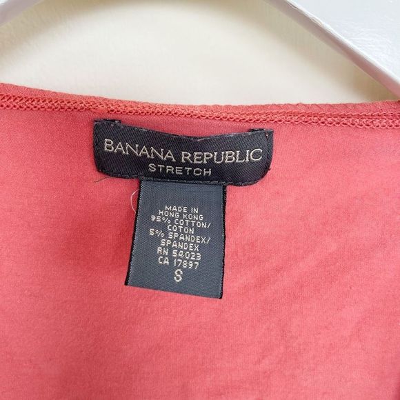 Banana Republic Size Small Sleeveless Heart Shaped Neck Top in Corral with Bow T - Picture 3 of 8